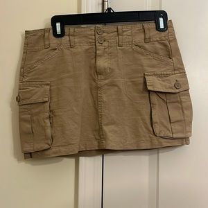 Brandy Melville Beverly Cargo Skirt